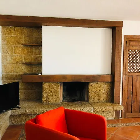 Nogalera Confort شقة